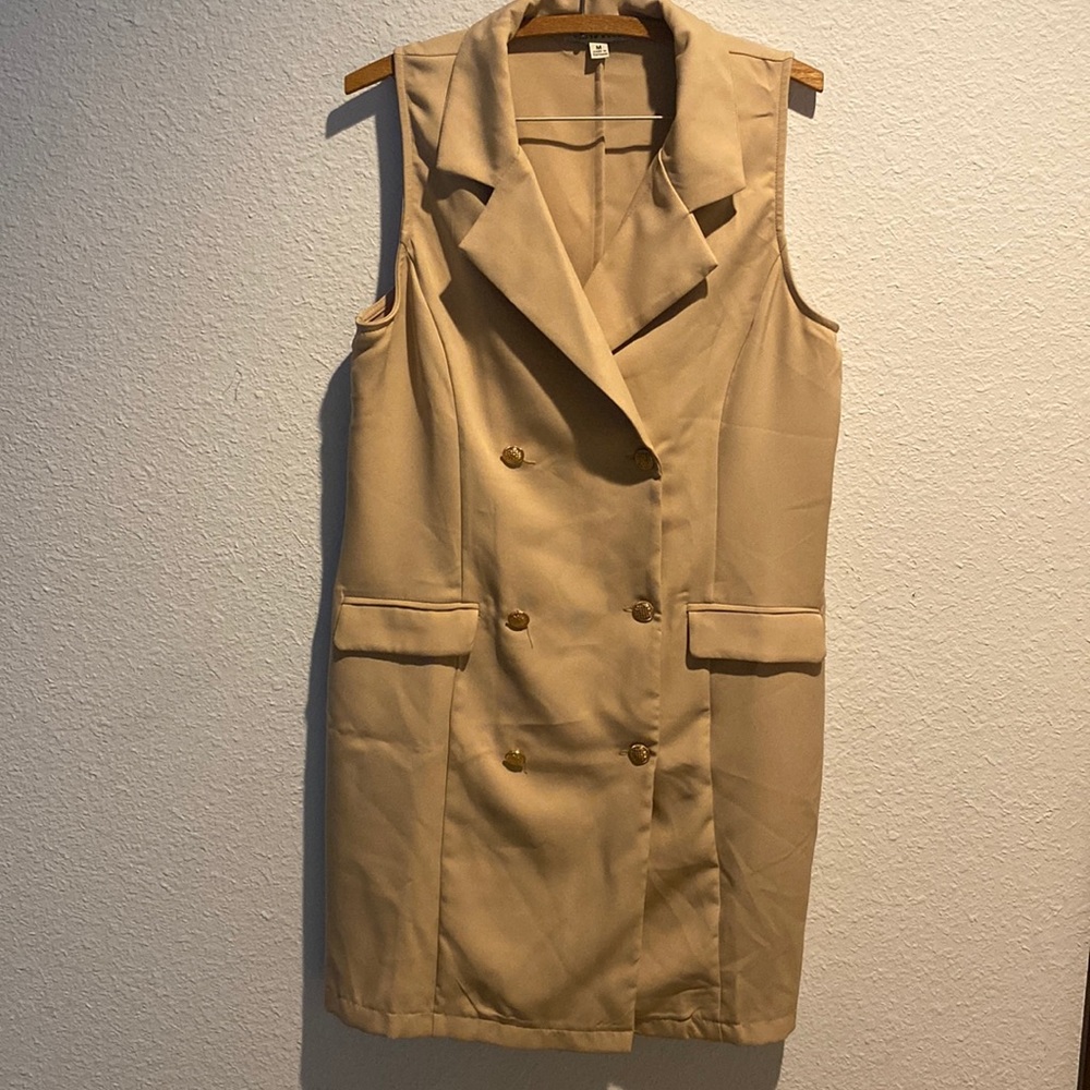 Suit dress